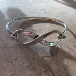 James Avery retired infinity bracelet